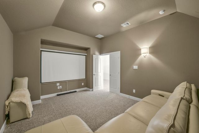 6 S Wheatleigh Drive, Tomball, TX 77375