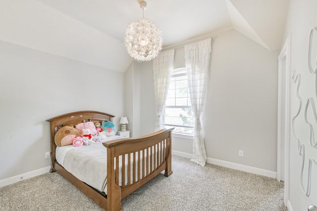 6 S Wheatleigh Drive, Tomball, TX 77375