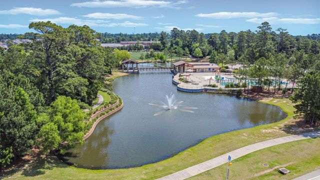 6 S Wheatleigh Drive, Tomball, TX 77375