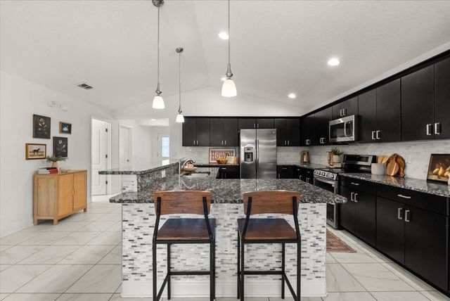 30433 ISLAND CLUB DRIVE, Tavares, FL 32778