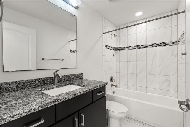 30433 ISLAND CLUB DRIVE, Tavares, FL 32778