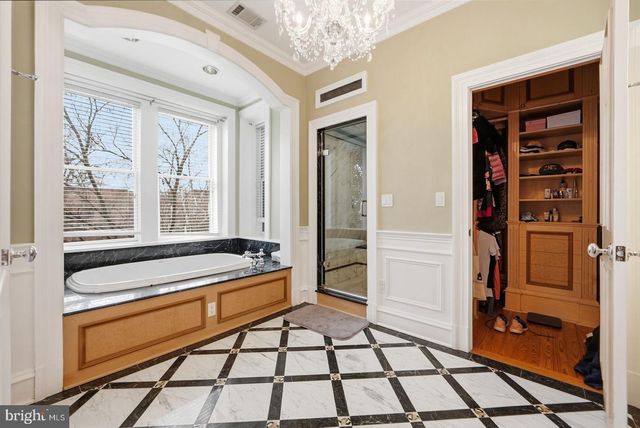 949 S ST NW, Washington, DC 20001