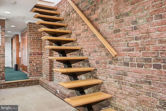 949 S ST NW, Washington, DC 20001