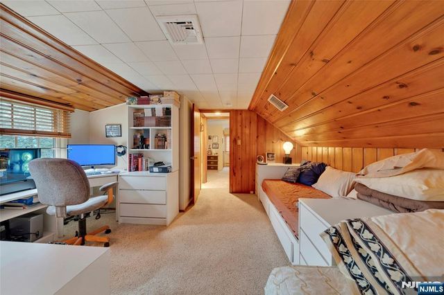 460 Maple Avenue, Twp Of Washington, NJ 07676