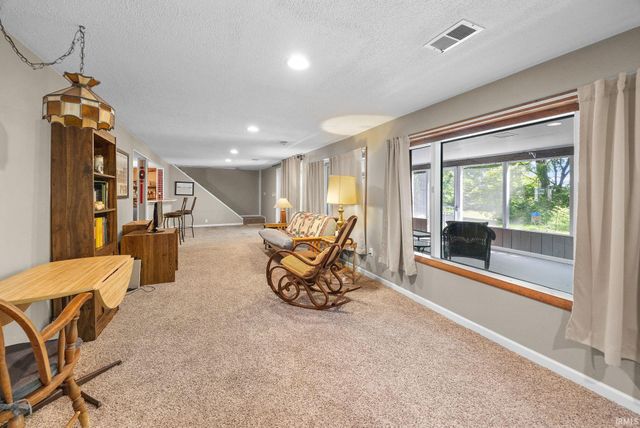 4473 S River Road, West Lafayette, IN 47906