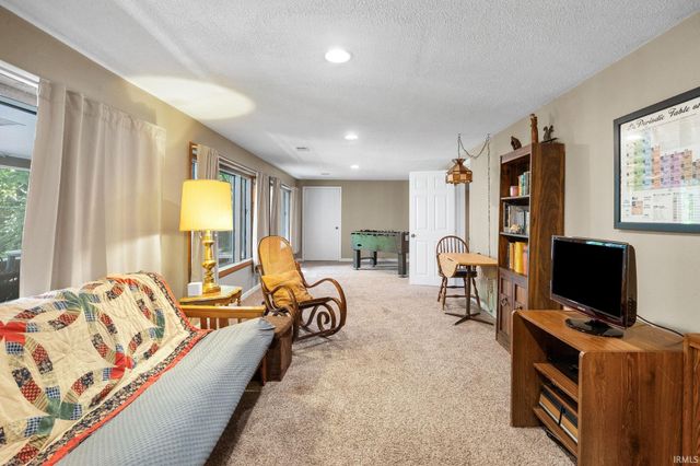 4473 S River Road, West Lafayette, IN 47906