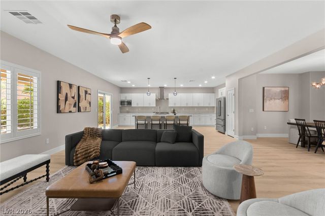 2100 Burtonsville Drive, Henderson, NV 89044