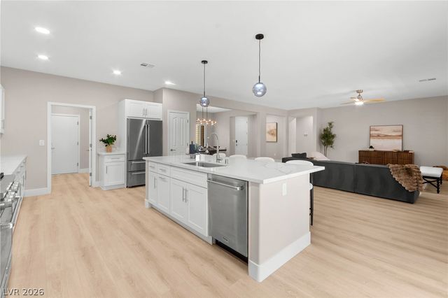 2100 Burtonsville Drive, Henderson, NV 89044