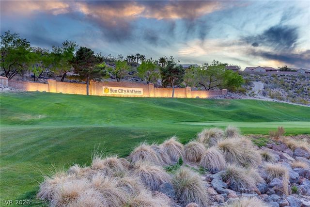 2100 Burtonsville Drive, Henderson, NV 89044