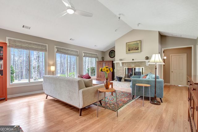 205 Kristie Lane, Tyrone, GA 30290