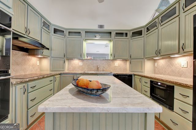 205 Kristie Lane, Tyrone, GA 30290