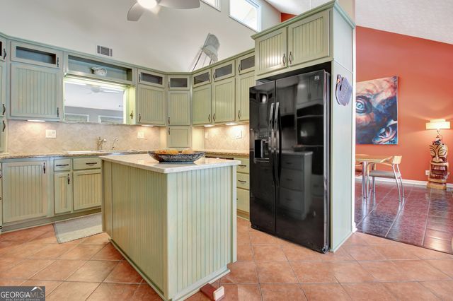 205 Kristie Lane, Tyrone, GA 30290