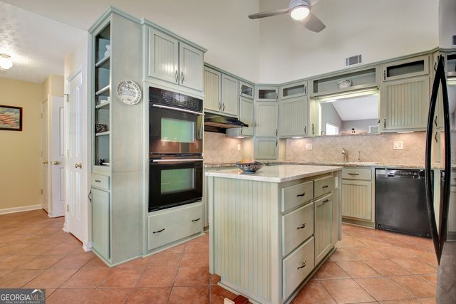 205 Kristie Lane, Tyrone, GA 30290