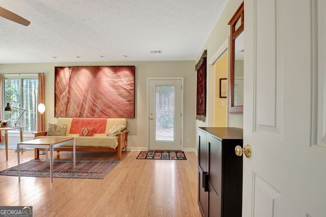 205 Kristie Lane, Tyrone, GA 30290