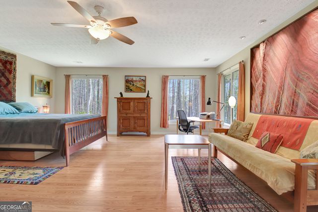 205 Kristie Lane, Tyrone, GA 30290