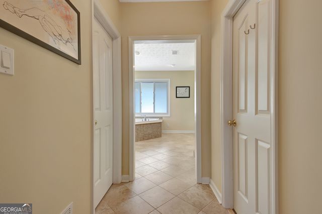 205 Kristie Lane, Tyrone, GA 30290