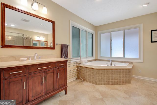 205 Kristie Lane, Tyrone, GA 30290