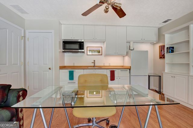 205 Kristie Lane, Tyrone, GA 30290