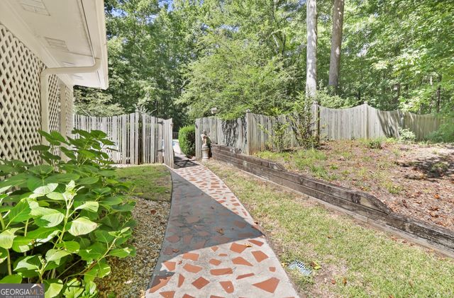 205 Kristie Lane, Tyrone, GA 30290