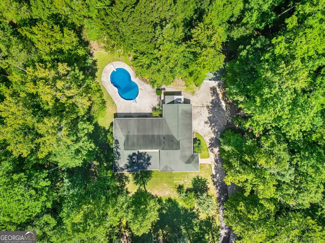 205 Kristie Lane, Tyrone, GA 30290