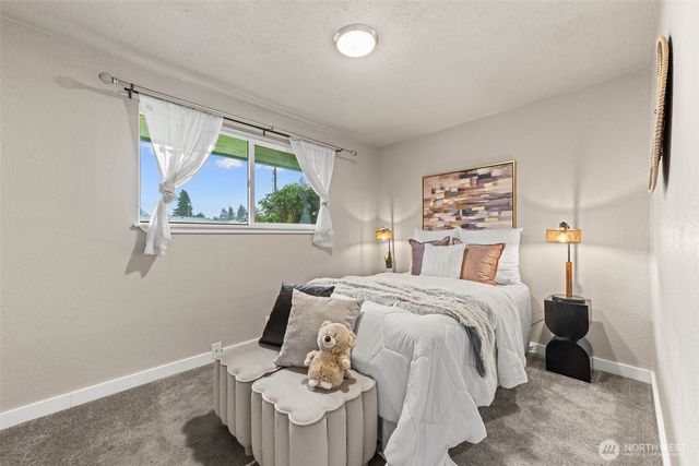 12004 Lake City Boulevard SW, Lakewood, WA 98498