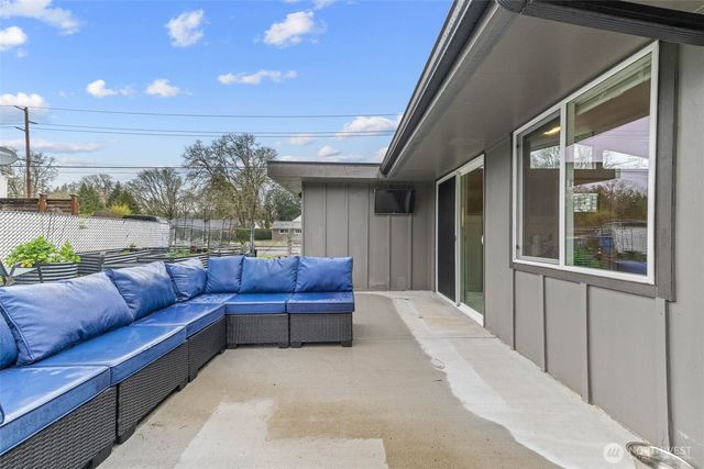 12004 Lake City Boulevard SW, Lakewood, WA 98498