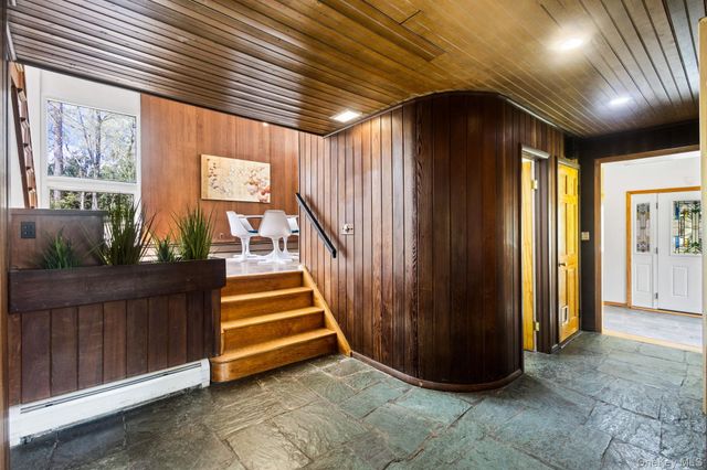 230 Sickletown Road, West Nyack, NY 10994