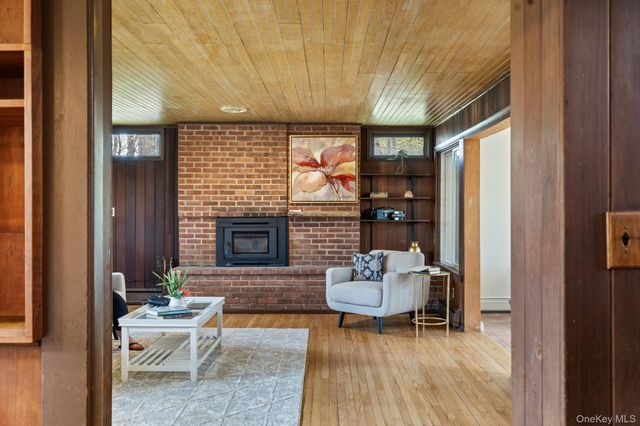 230 Sickletown Road, West Nyack, NY 10994