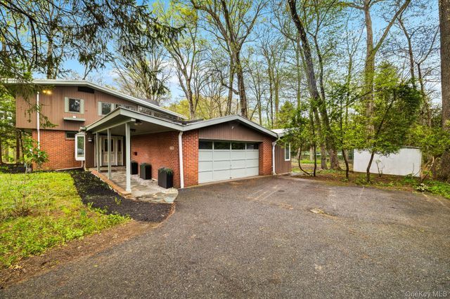 230 Sickletown Road, West Nyack, NY 10994