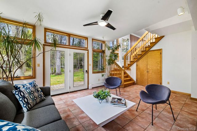 230 Sickletown Road, West Nyack, NY 10994