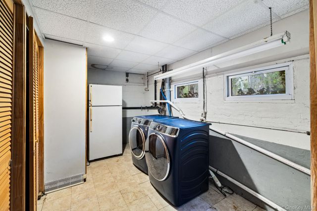 230 Sickletown Road, West Nyack, NY 10994