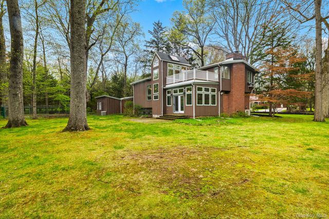 230 Sickletown Road, West Nyack, NY 10994
