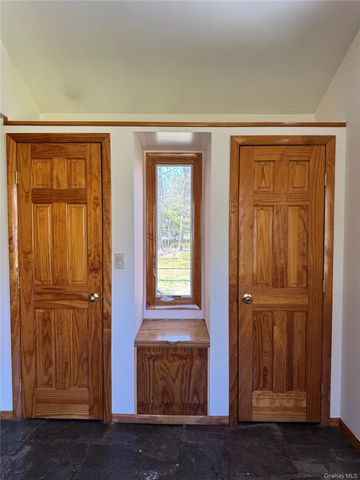 230 Sickletown Road, West Nyack, NY 10994
