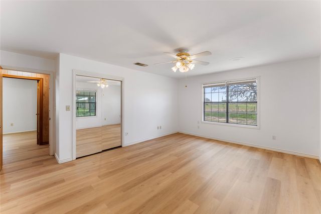 1518 County Road 307, El Campo, TX 77437