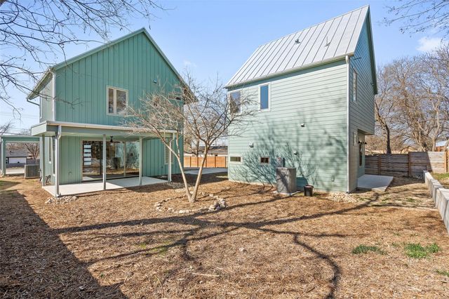 2912 Pecan Springs RD, Austin, TX 78723