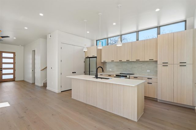 2912 Pecan Springs RD, Austin, TX 78723