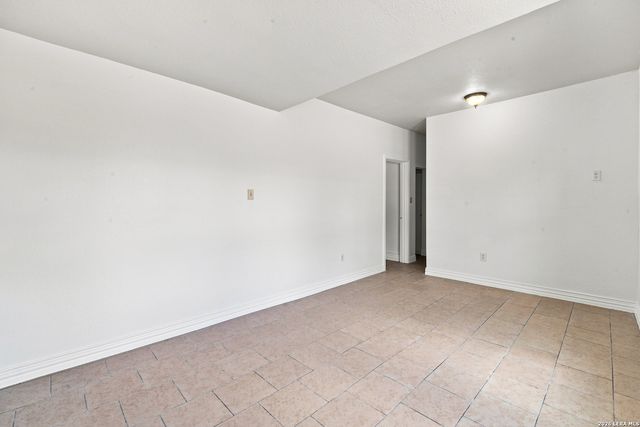 628 MONTICELLO CT, San Antonio, TX 78223