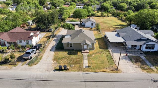 628 MONTICELLO CT, San Antonio, TX 78223