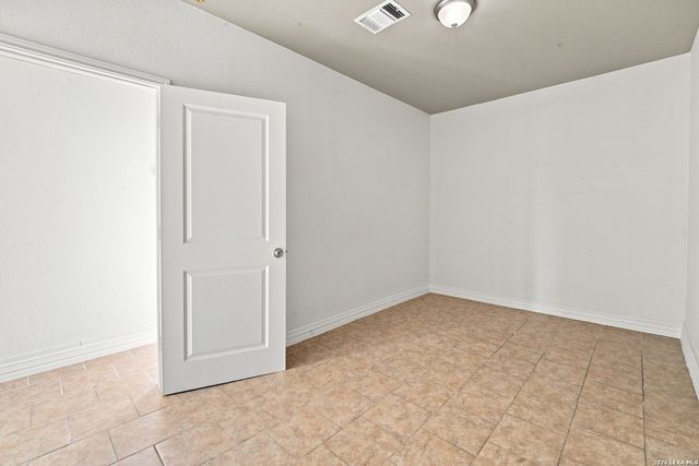 628 MONTICELLO CT, San Antonio, TX 78223