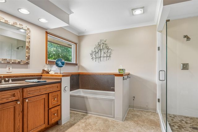 1014 NE Trilein Drive, Ankeny, IA 50021