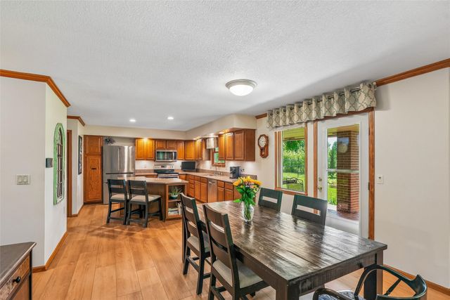 1014 NE Trilein Drive, Ankeny, IA 50021