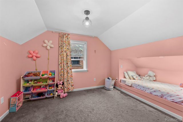 13321 Rosedale Street, Southgate, MI 48195