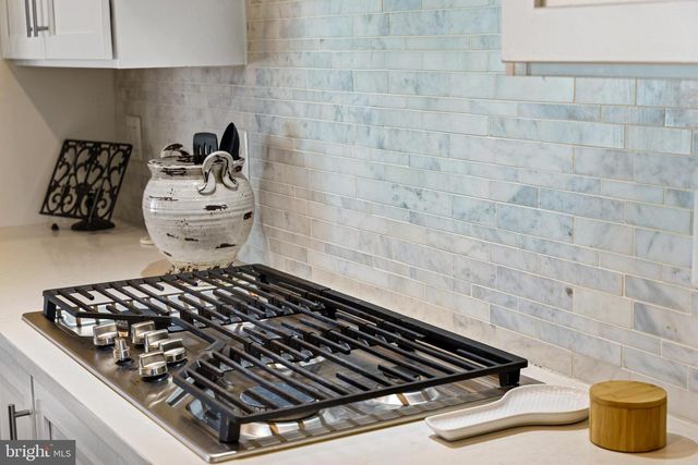 22920 BUBBLING BROOK DR, Brambleton, VA 20148