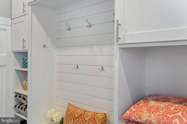 22920 BUBBLING BROOK DR, Brambleton, VA 20148