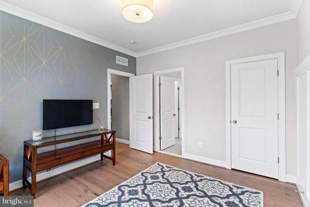 22920 BUBBLING BROOK DR, Brambleton, VA 20148