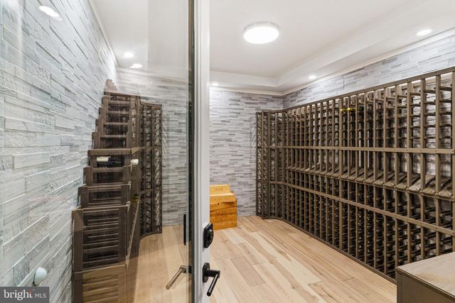 22920 BUBBLING BROOK DR, Brambleton, VA 20148