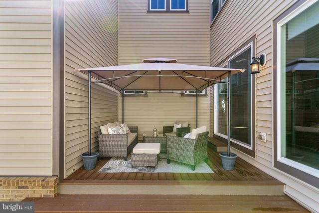 22920 BUBBLING BROOK DR, Brambleton, VA 20148