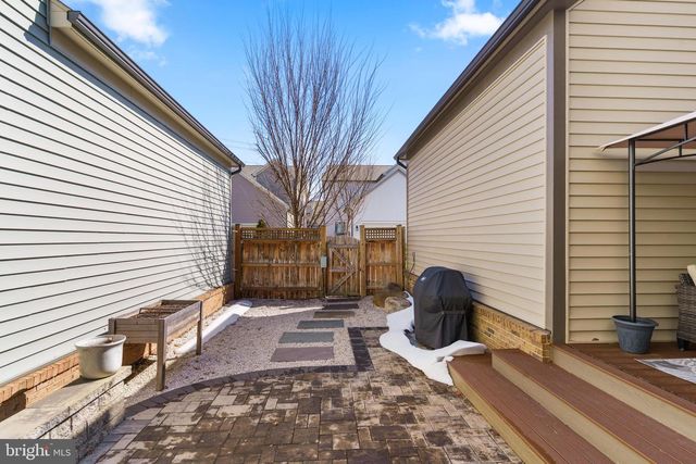 22920 BUBBLING BROOK DR, Brambleton, VA 20148