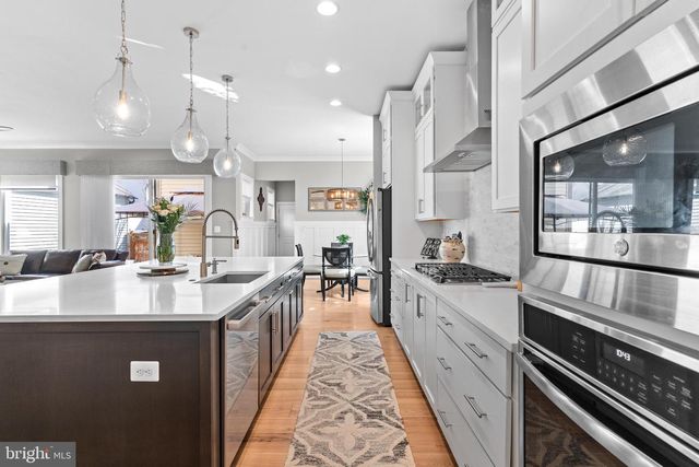 22920 BUBBLING BROOK DR, Brambleton, VA 20148