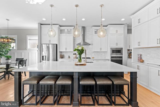 22920 BUBBLING BROOK DR, Brambleton, VA 20148